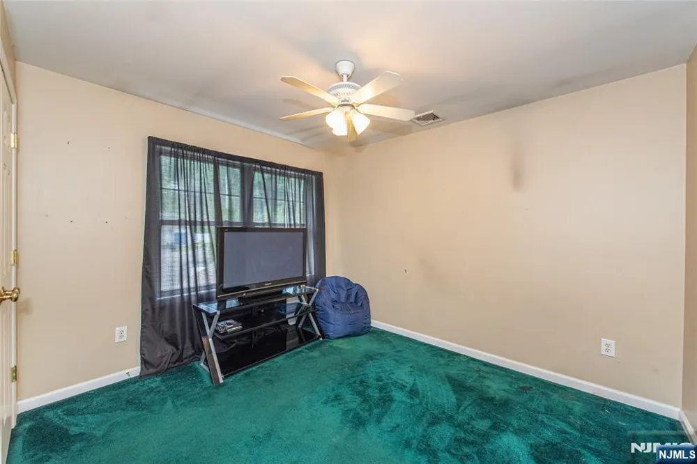 46 Decker Avenue Butlerugh, NJ 07405