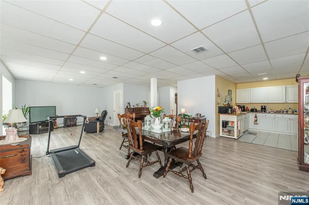 46 Decker Avenue Butlerugh, NJ 07405
