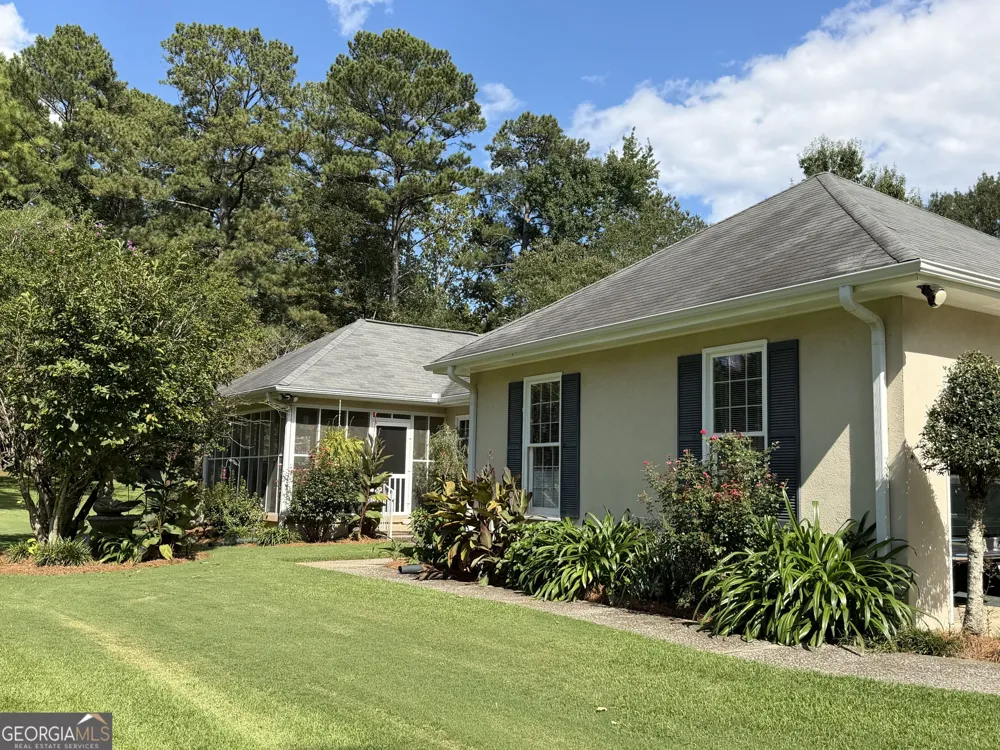 1996 Amber Leaf CT Jonesboro, GA 30236