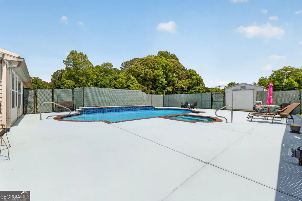1650 Highway 81 W McDonough, GA 30253