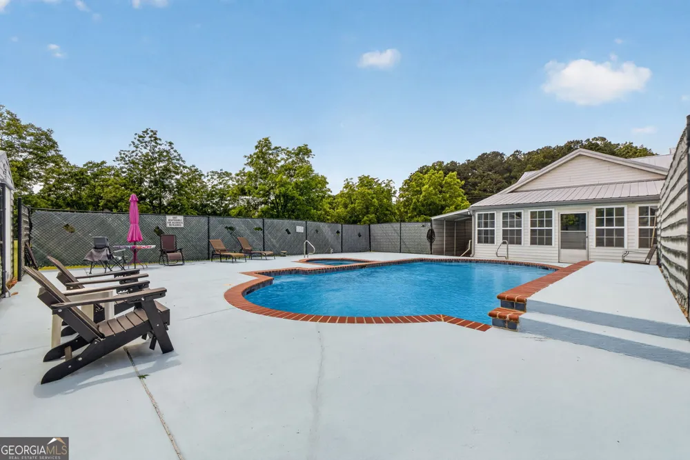 1650 Highway 81 W McDonough, GA 30253