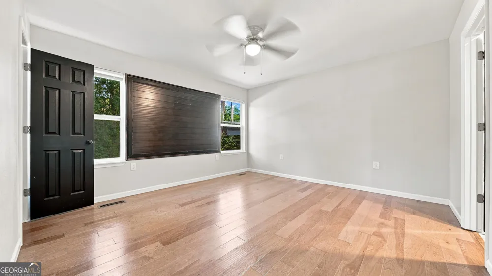 443 Poplar ST Trenton, GA 30752