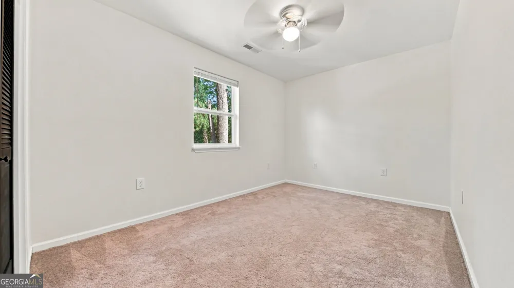 443 Poplar ST Trenton, GA 30752