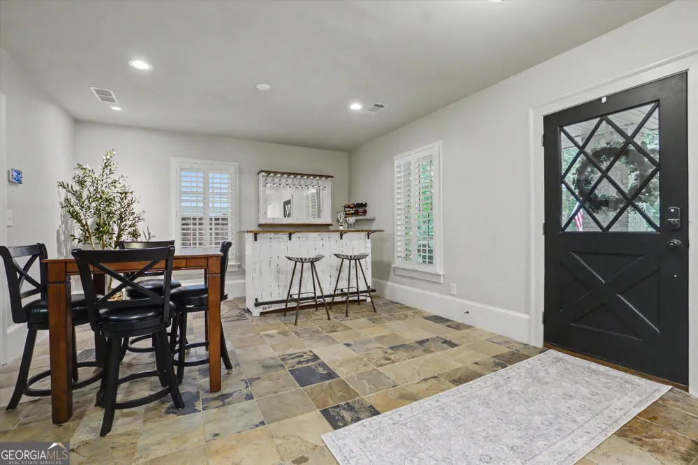 407 Latimer ST Woodstock, GA 30188