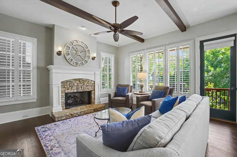 407 Latimer ST Woodstock, GA 30188