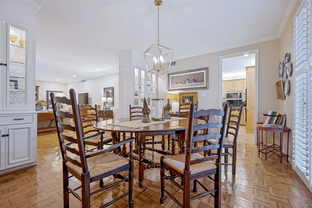 6324 Bandera Avenue #B Dallas, TX 75225