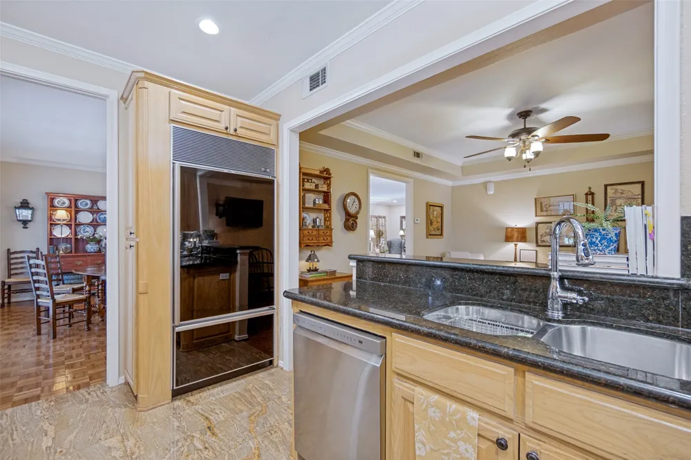 6324 Bandera Avenue #B Dallas, TX 75225