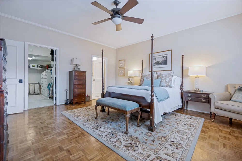 6324 Bandera Avenue #B Dallas, TX 75225