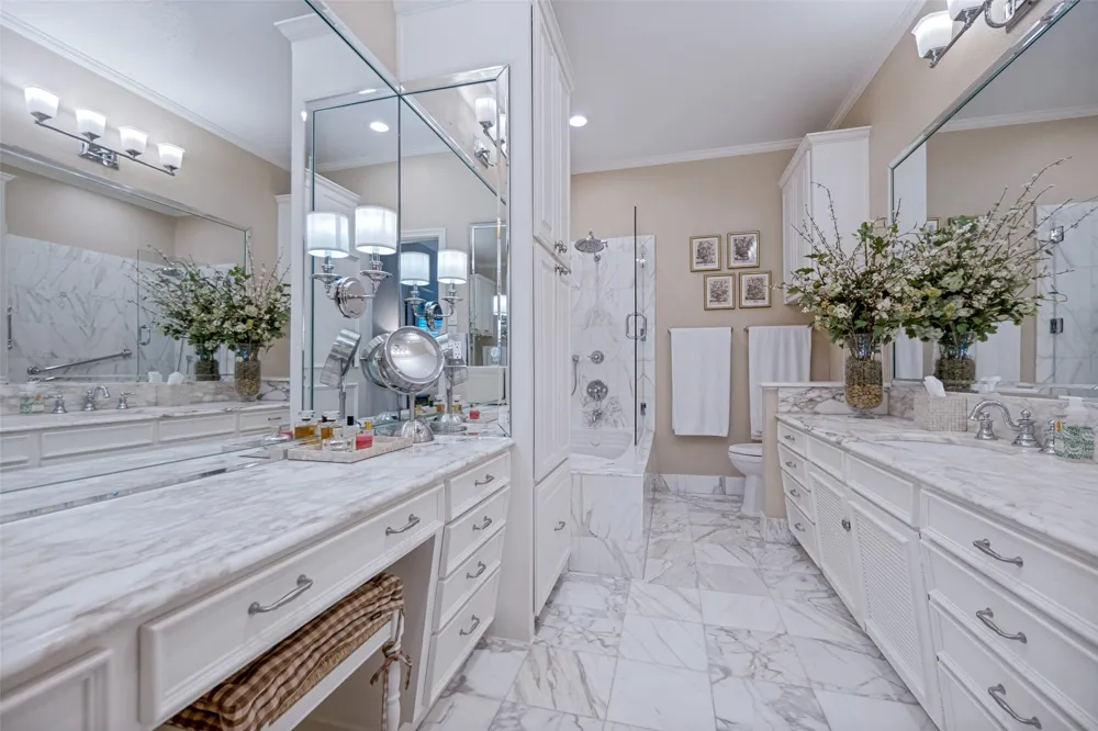 6324 Bandera Avenue #B Dallas, TX 75225