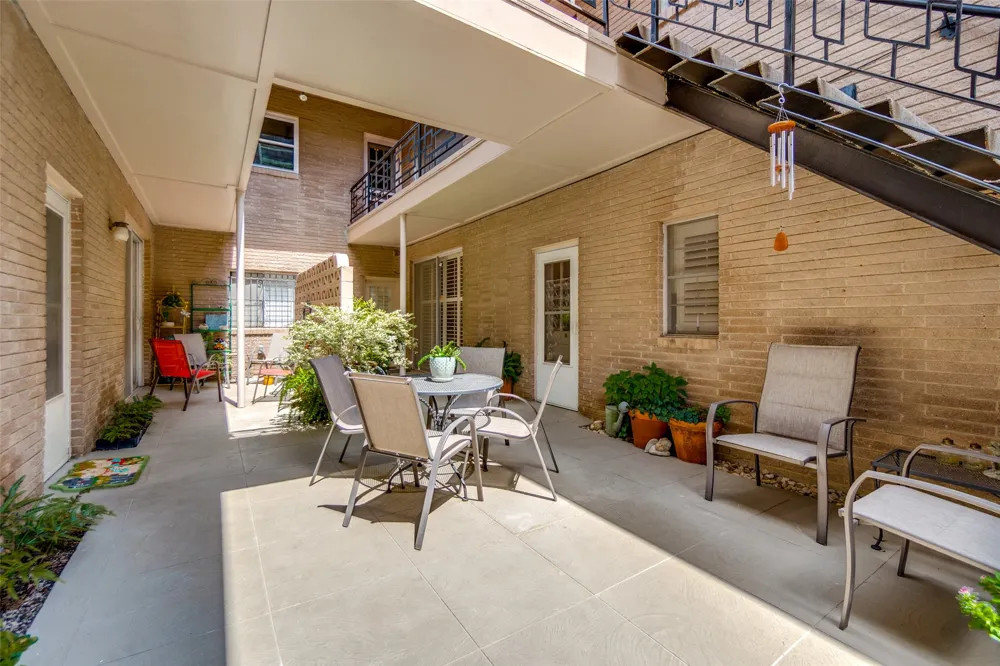 6324 Bandera Avenue #B Dallas, TX 75225