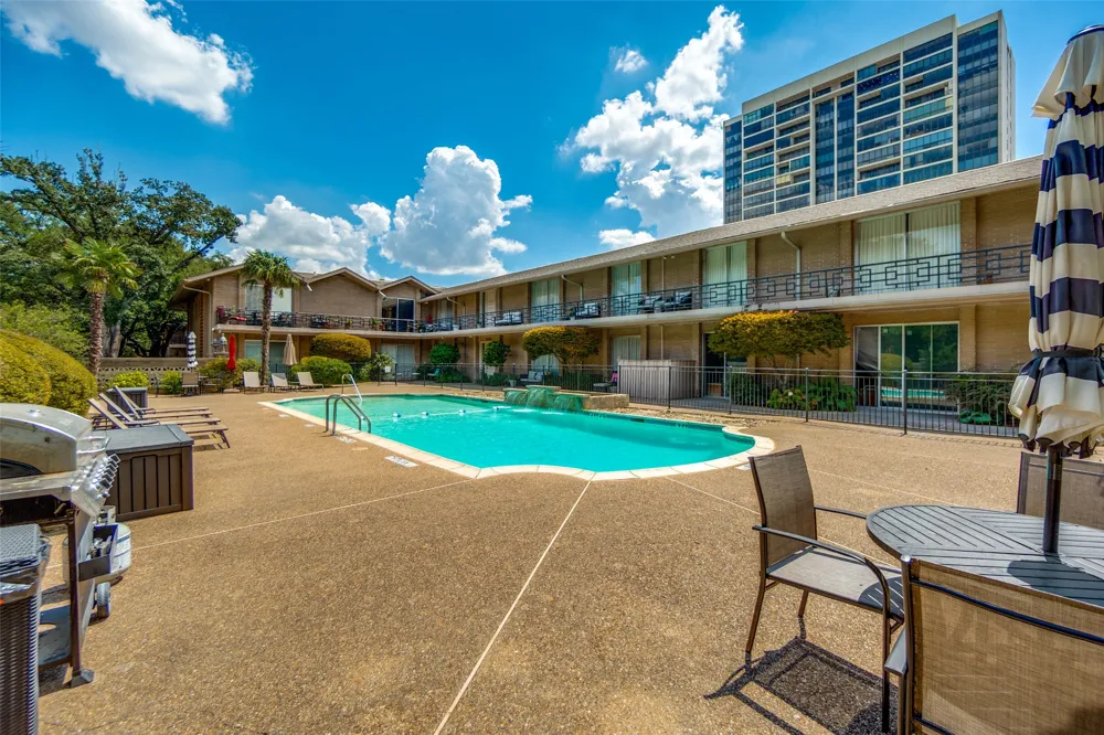 6324 Bandera Avenue #B Dallas, TX 75225