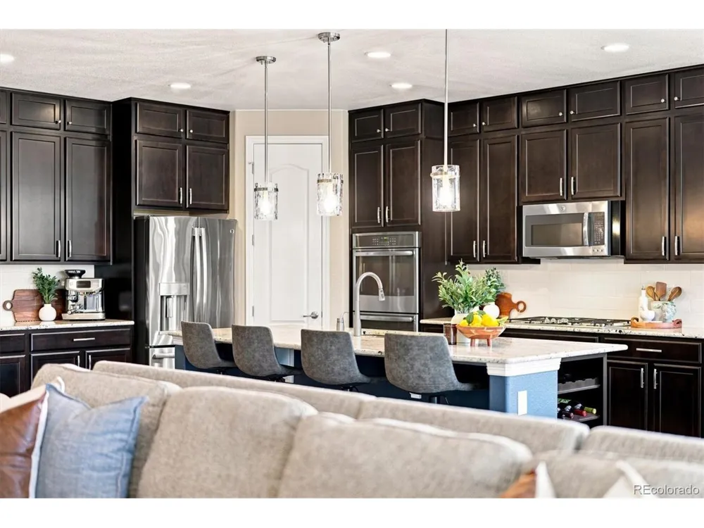 9437 Iron Mountain Way Arvada, CO 80007