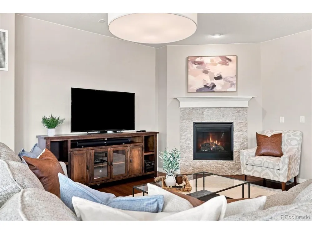 9437 Iron Mountain Way Arvada, CO 80007