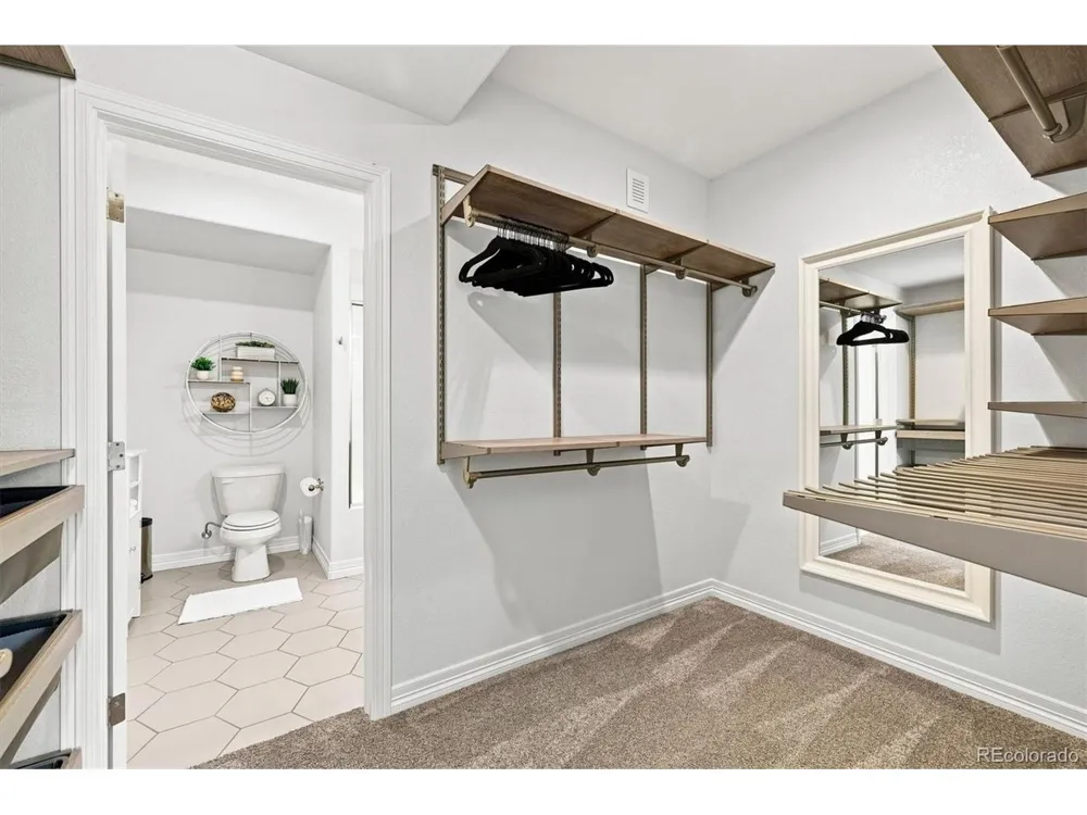 9437 Iron Mountain Way Arvada, CO 80007