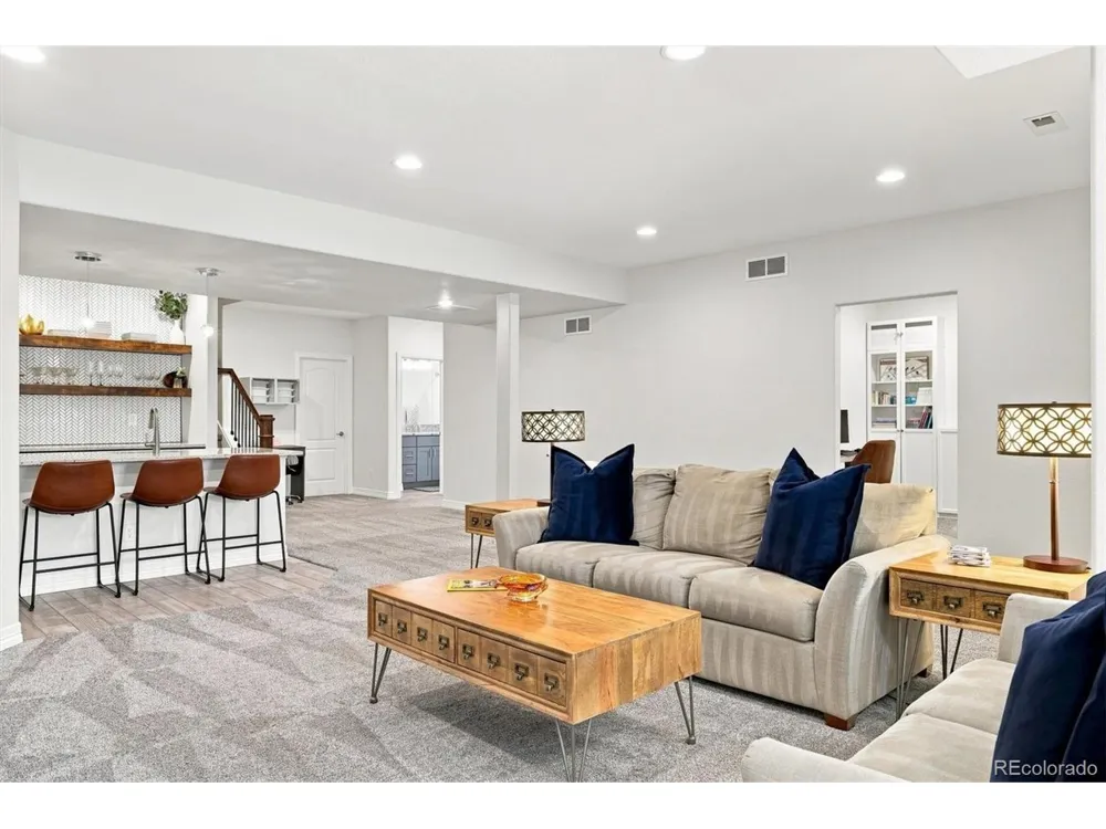 9437 Iron Mountain Way Arvada, CO 80007