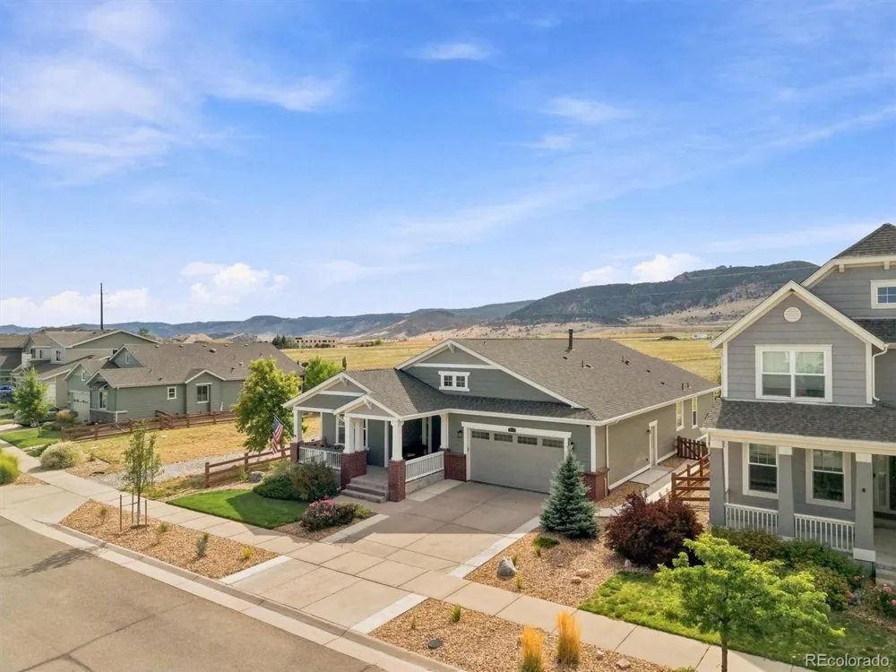 9437 Iron Mountain Way Arvada, CO 80007