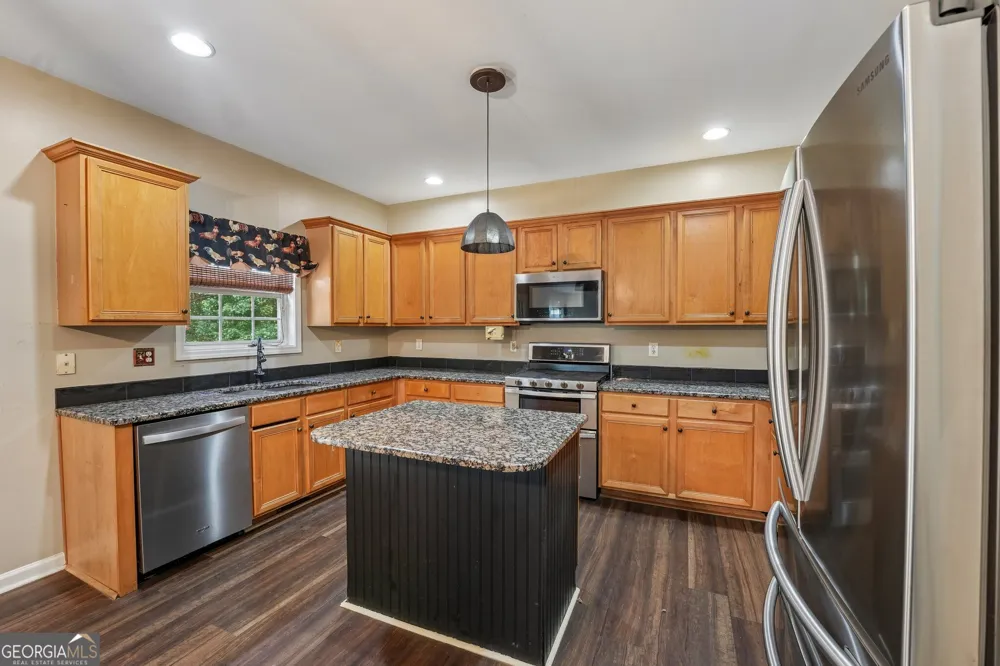 313 Windsong WAY Woodstock, GA 30188