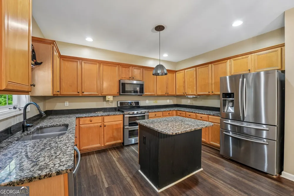 313 Windsong WAY Woodstock, GA 30188