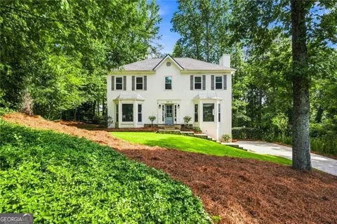 3810 Running Fox DR