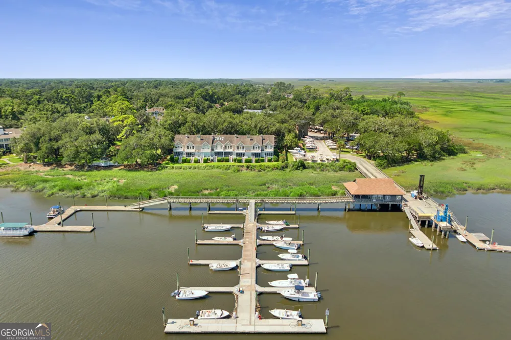 1107 Plantation Point DR St. Simons, GA 31522