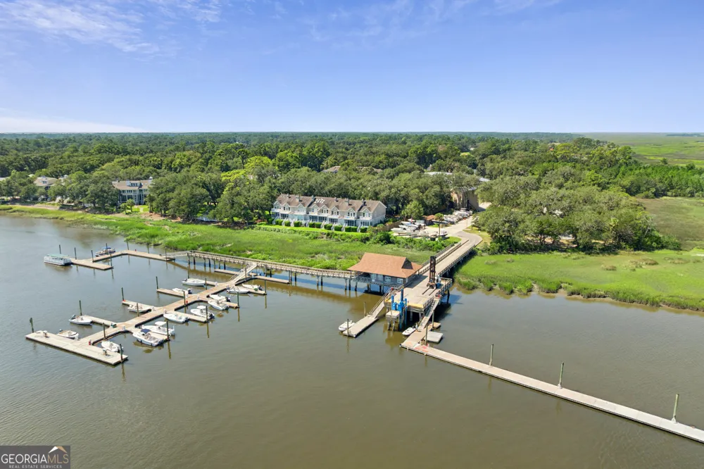 1107 Plantation Point DR St. Simons, GA 31522