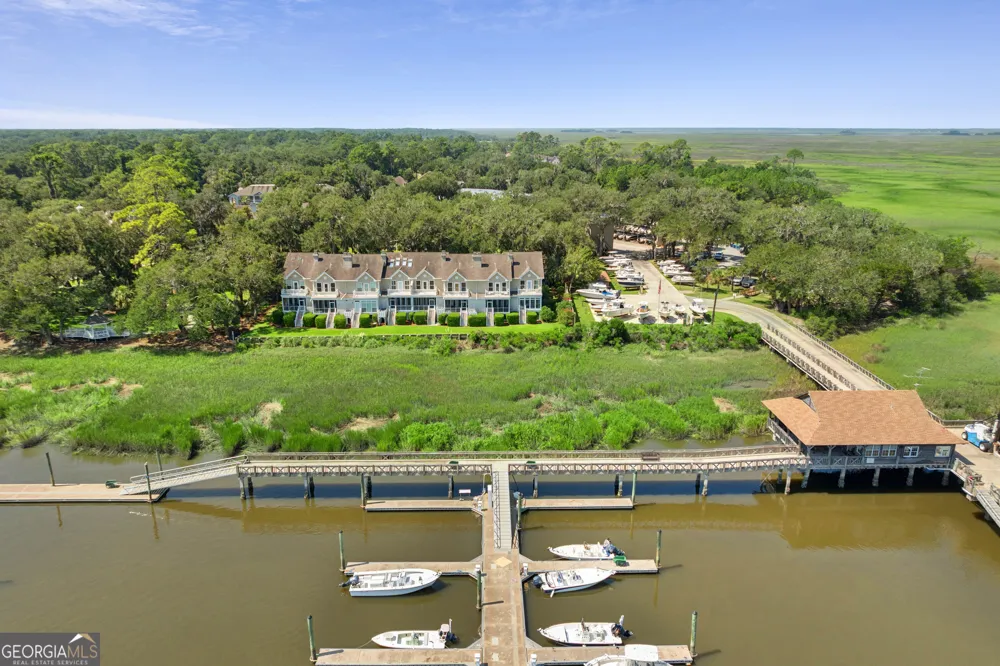 1107 Plantation Point DR St. Simons, GA 31522