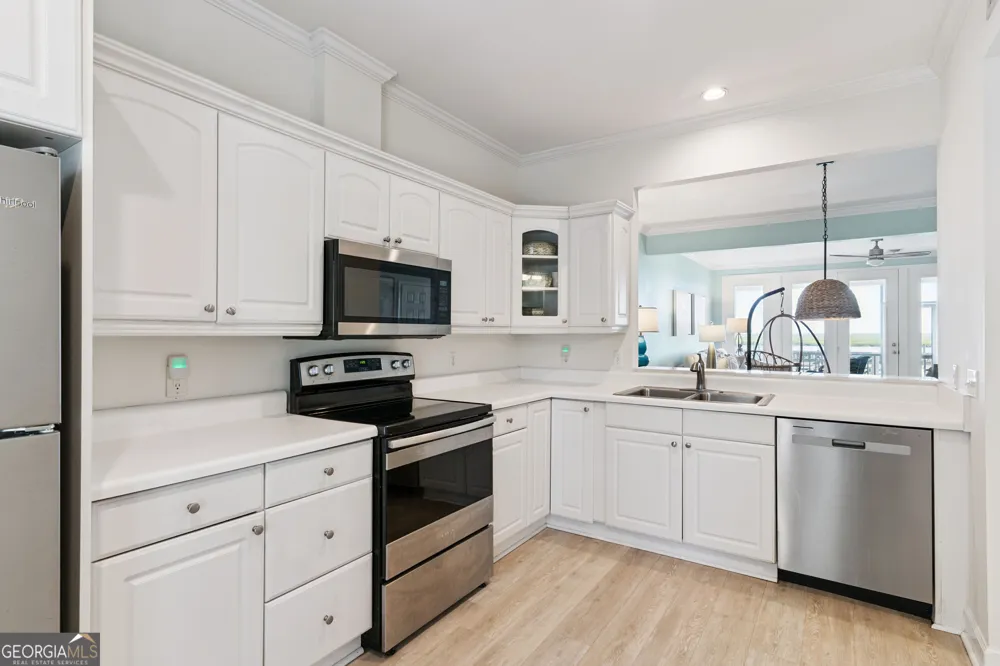 1107 Plantation Point DR St. Simons, GA 31522