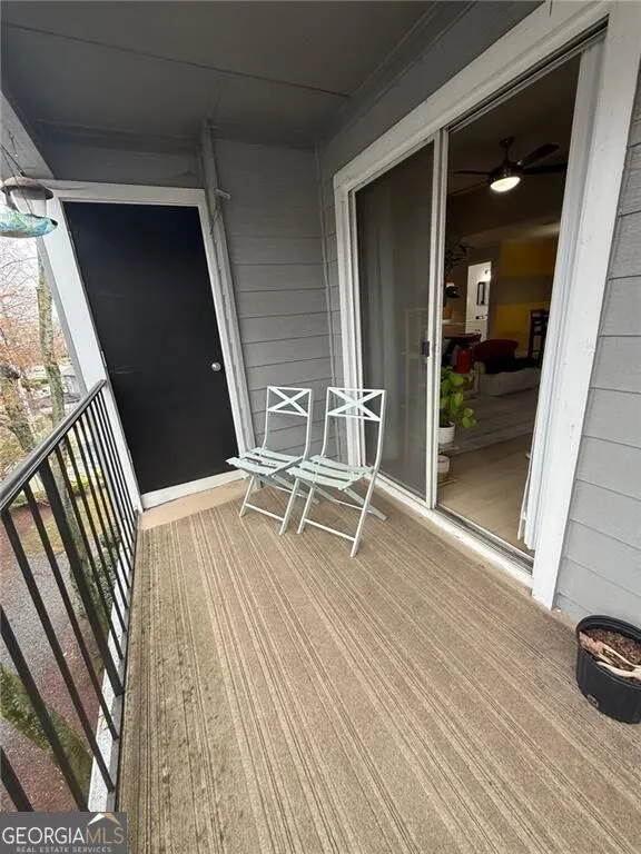 324 Granville CT Sandy Springs, GA 30328