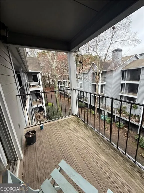 324 Granville CT Sandy Springs, GA 30328