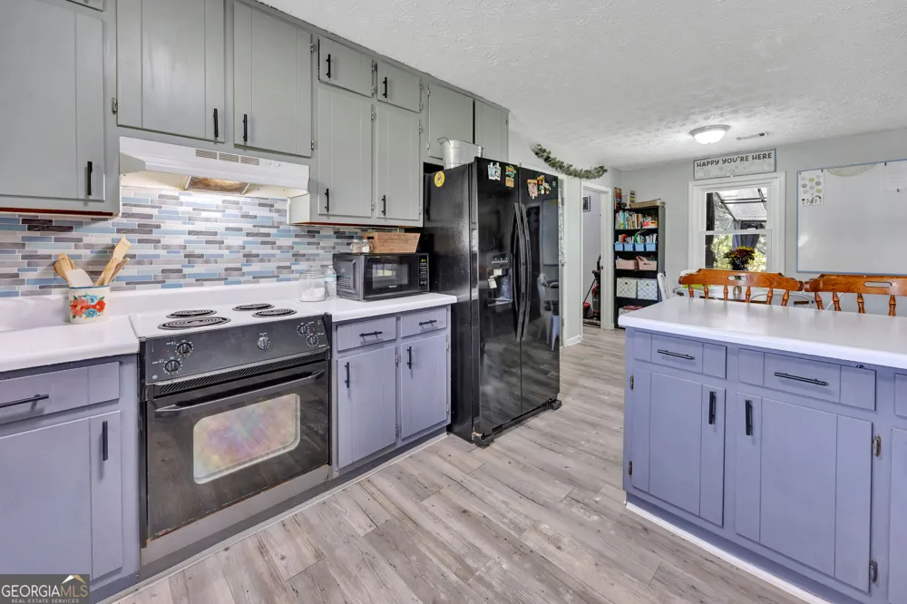 752 Sage LN NW Conyers, GA 30012