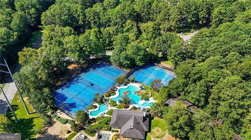 2709 Cumberland CT SE Smyrna, GA 30080