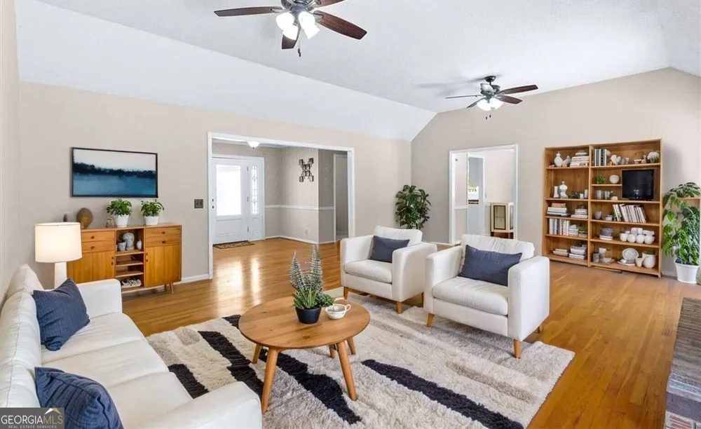 224 Shadowood DR SE Calhoun, GA 30701