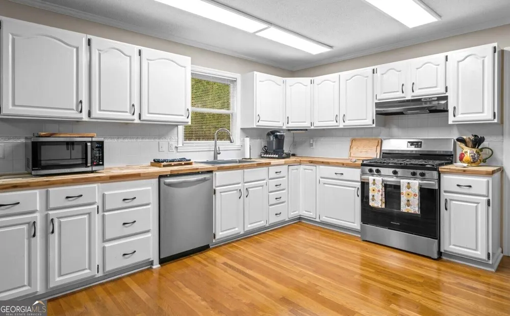 224 Shadowood DR SE Calhoun, GA 30701