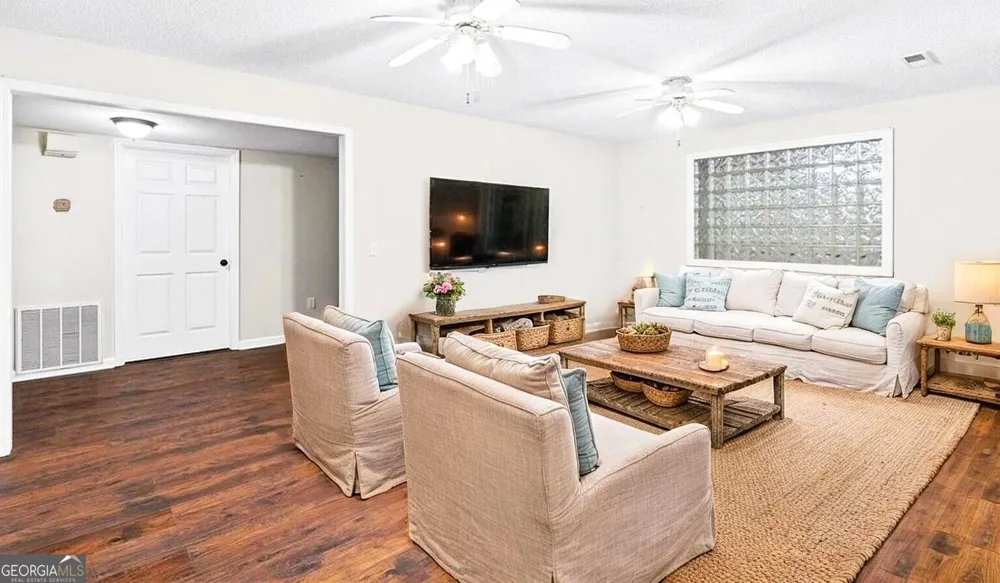224 Shadowood DR SE Calhoun, GA 30701