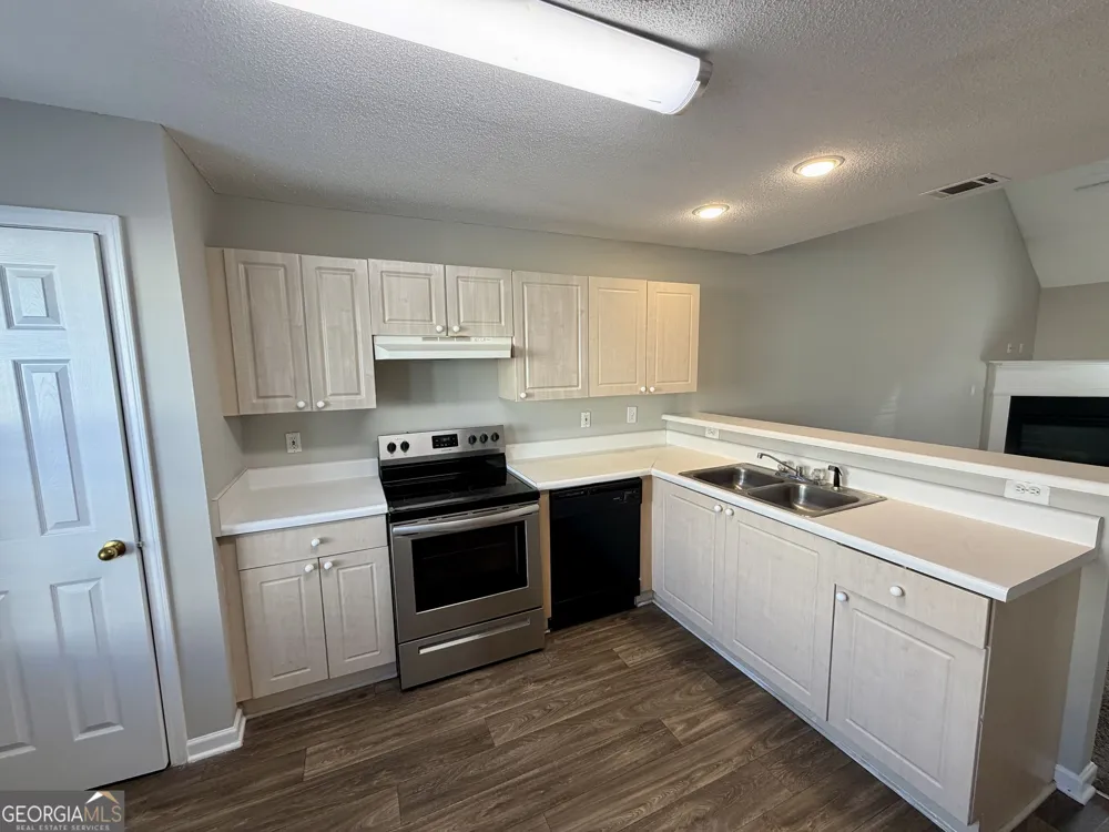 30 Highgate TRL Covington, GA 30016