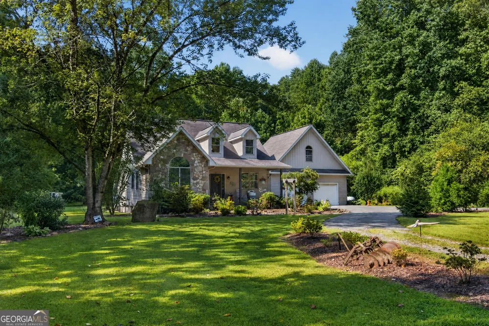 137 Noblet DR Hiawassee, GA 30546