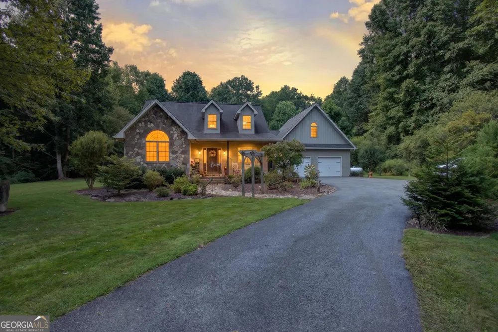 137 Noblet DR Hiawassee, GA 30546