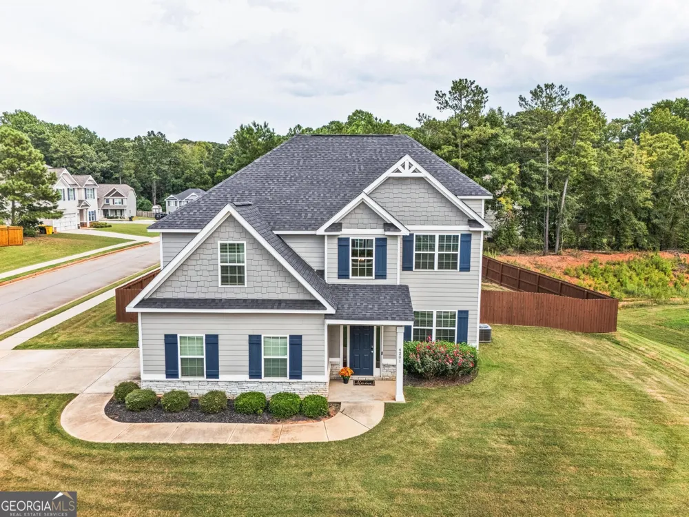 4201 Cornwall DR Forsyth, GA 31029