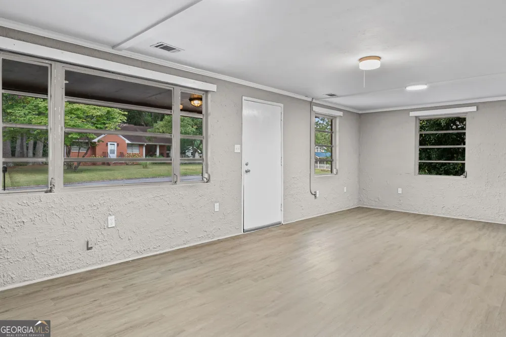 106 Grady ST Griffin, GA 30223
