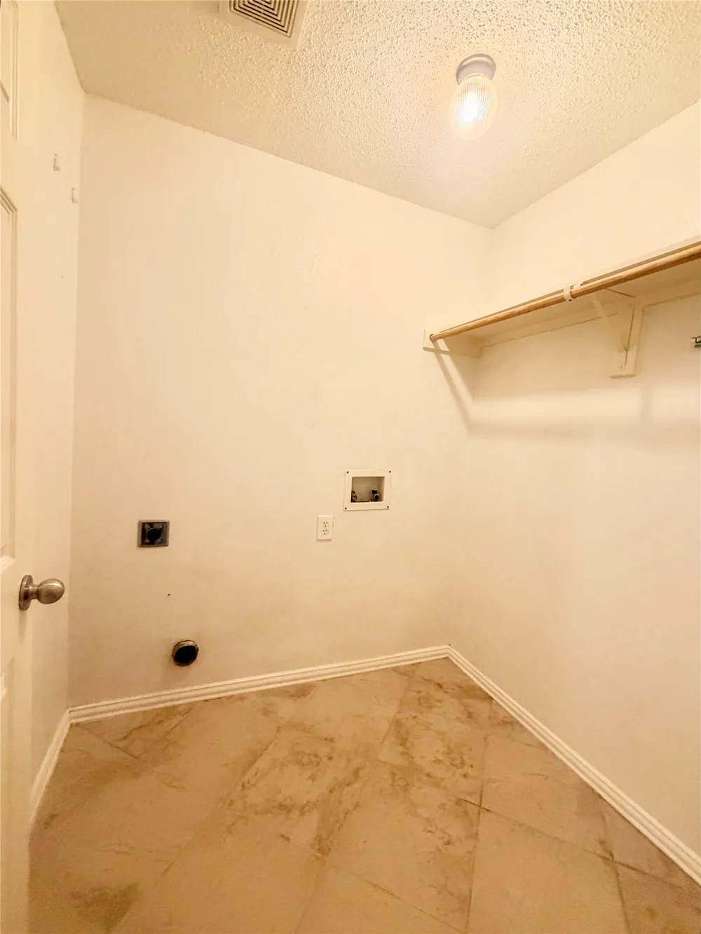 529 Laredo Drive Murphy, TX 75094