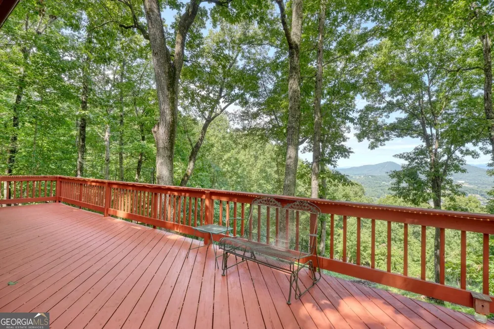 854 Frog Pond RD Hiawassee, GA 30546