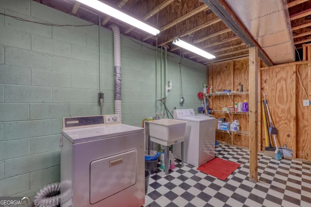 854 Frog Pond RD Hiawassee, GA 30546