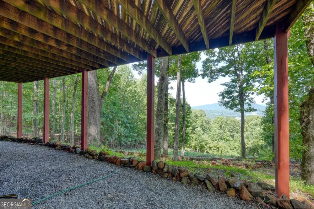 854 Frog Pond RD Hiawassee, GA 30546