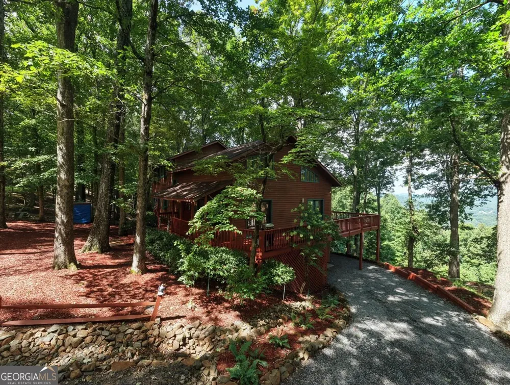 854 Frog Pond RD Hiawassee, GA 30546