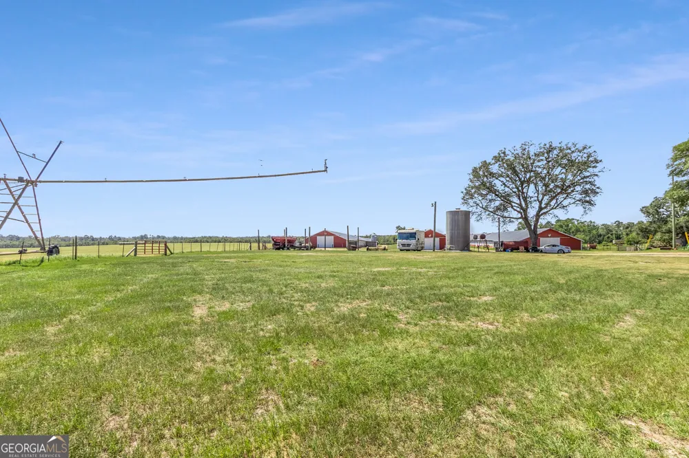 1110 Us Highway 280 W Reidsville, GA 30453
