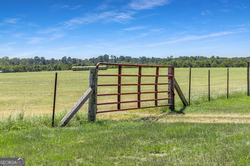 1110 Us Highway 280 W Reidsville, GA 30453