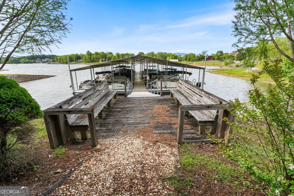 275 Bell Creek Cove RD Hiawassee, GA 30546
