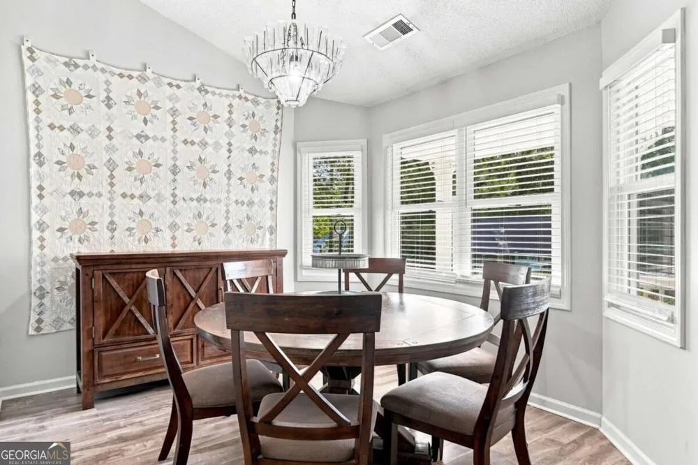 409 Rose Creek PL Woodstock, GA 30189