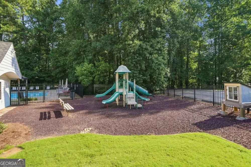 409 Rose Creek PL Woodstock, GA 30189