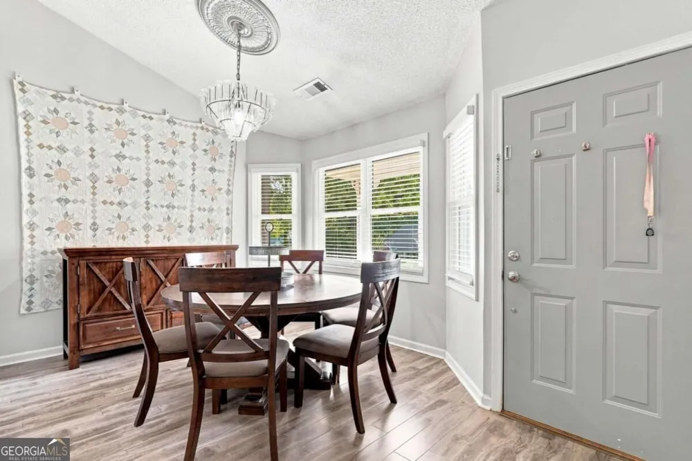 409 Rose Creek PL Woodstock, GA 30189